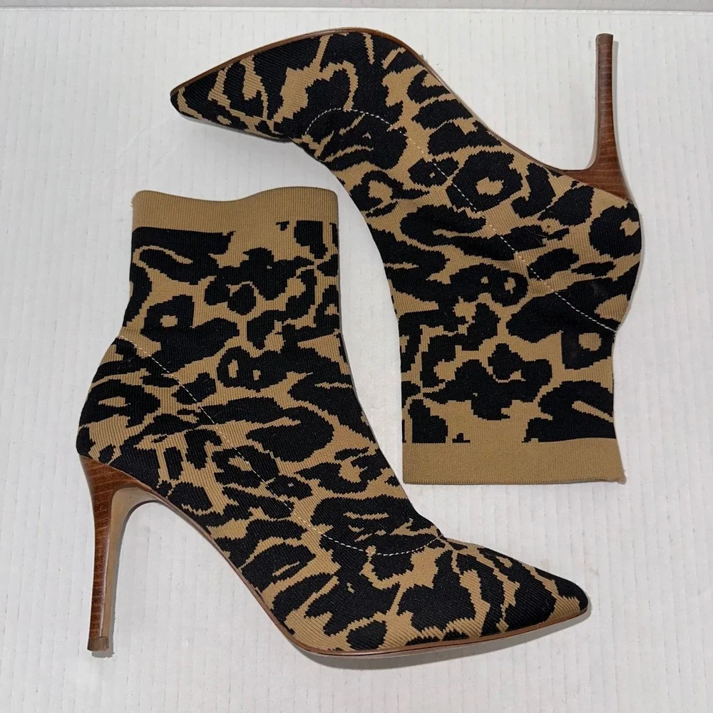 Louise et Cie Silvya Leopard‎ Print Sock Booties 8M Knit Pointed Toe Stiletto
